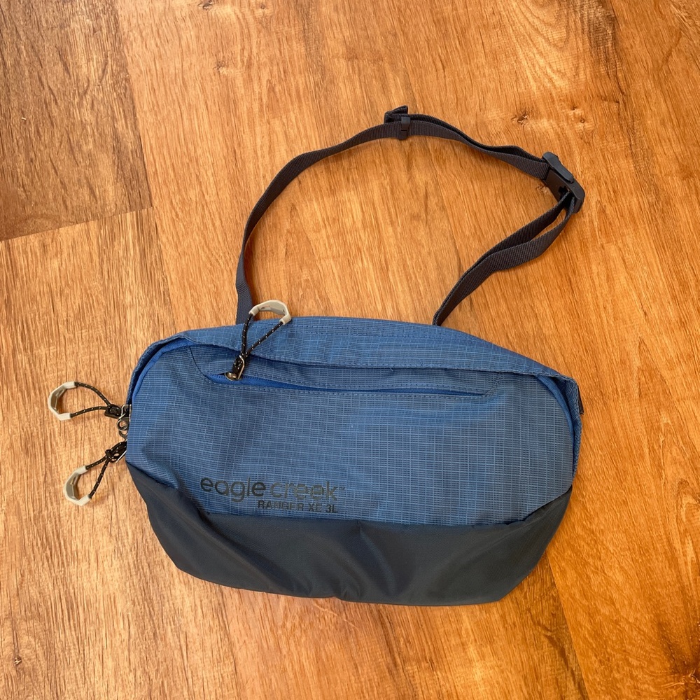 Eagle Creek Ranger XE 3L Hiking Fanny Hip Pack Blue Ripstop Outdoor Travel - Picture 2 of 9